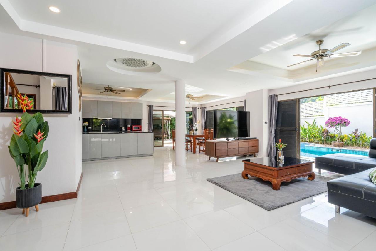 Villa Amaya, 2 Story Tropical Oasis With Green Hills View & Pool, Камала-Біч Екстер'єр фото